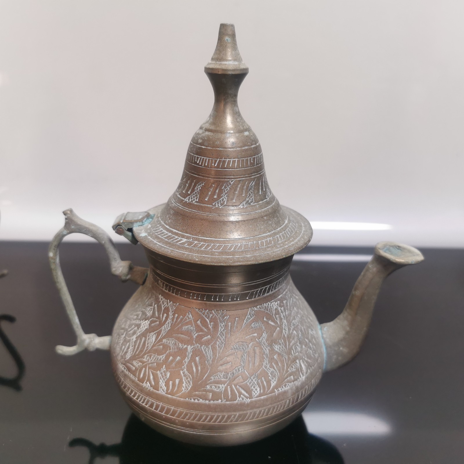 Lot of 5 Antique Eastern Brass Copper Teapot Decor With Hinged Lid - Image 2