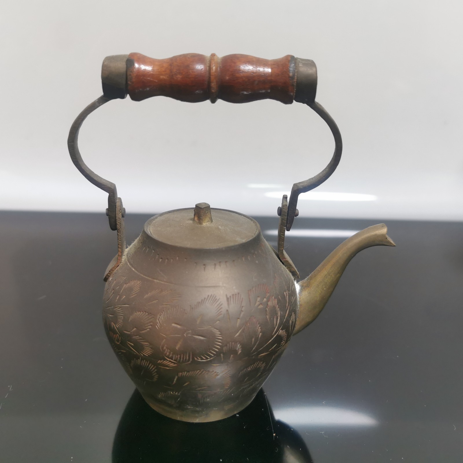 Lot of 5 Antique Eastern Brass Copper Teapot Decor With Hinged Lid - Image 8