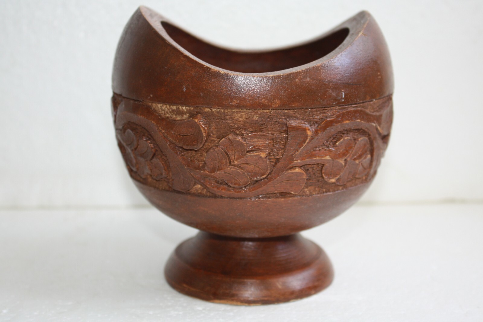 Old Primitive Antique Wooden Trencher Dough Bowl Hewn Carved Wood Hand Crafted ! - Image 12