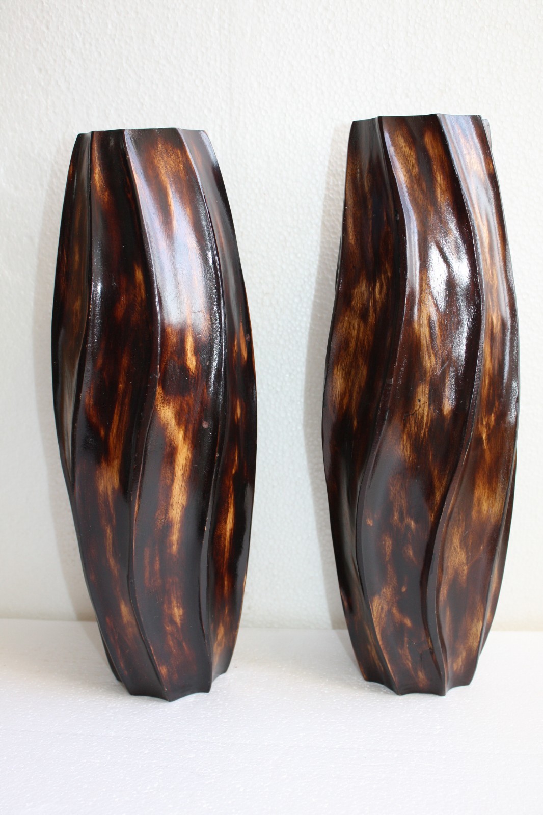 Vintage Hand Carved Wooden Vase Wood Art Home Bar Decorative Collectible 14"