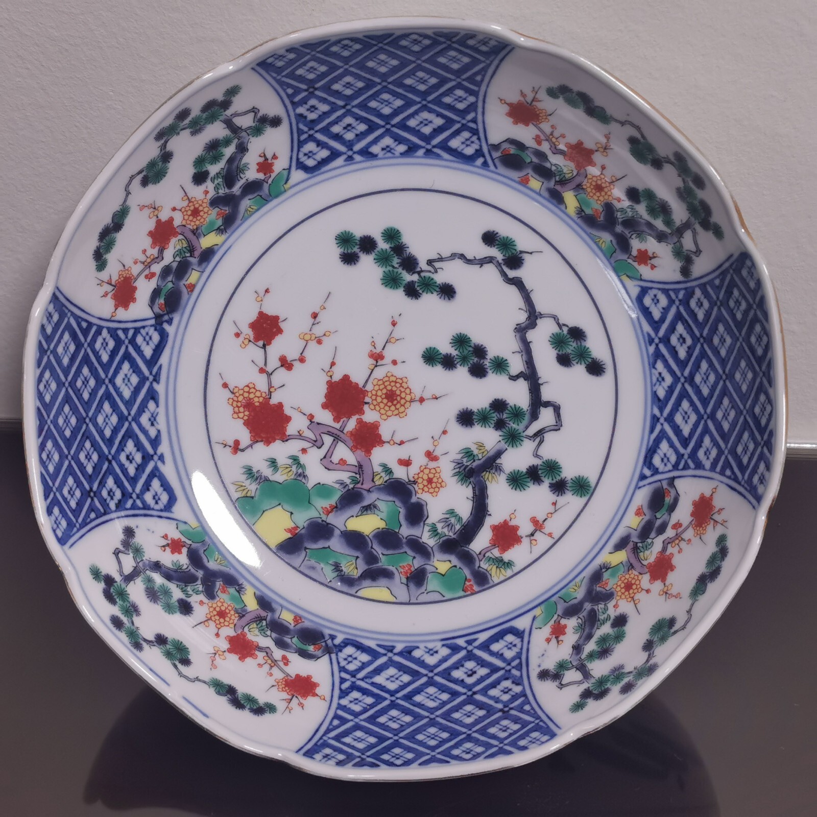 Vintage Traditional Handpainted Chinese or Japanese Porcelain Pottery Large Bowl