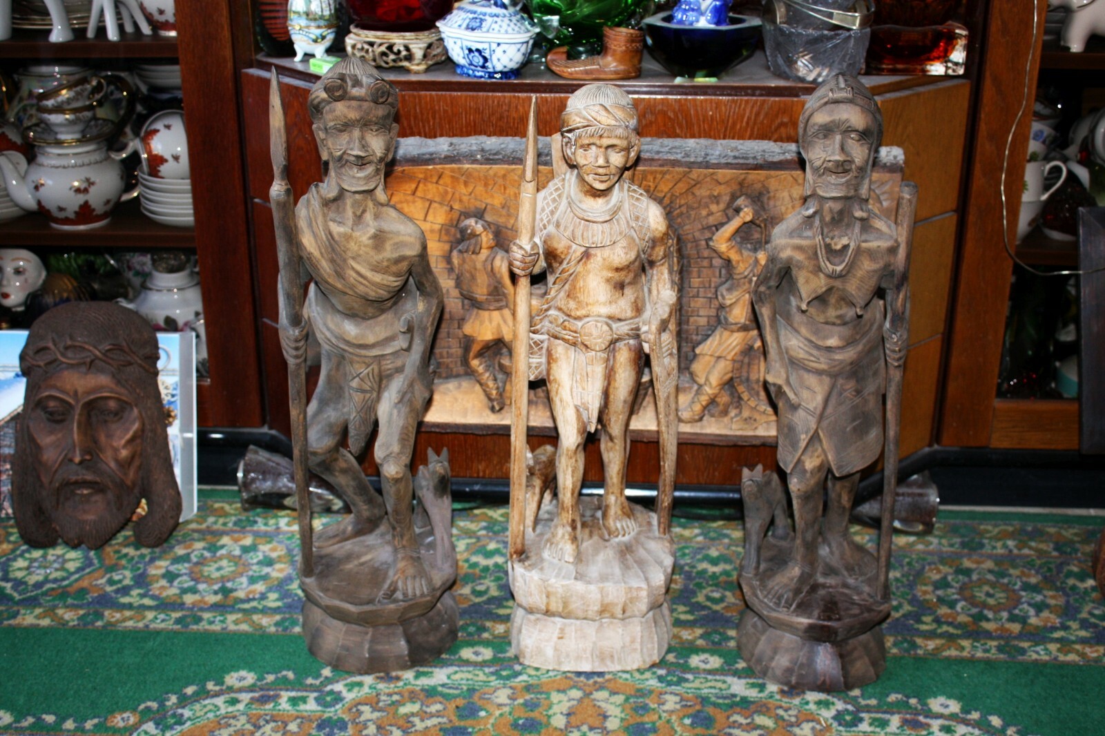 Female XXL 24" Antique Philippine Igorot Tribe Wood Carved Warrior Head Hunter - Image 11