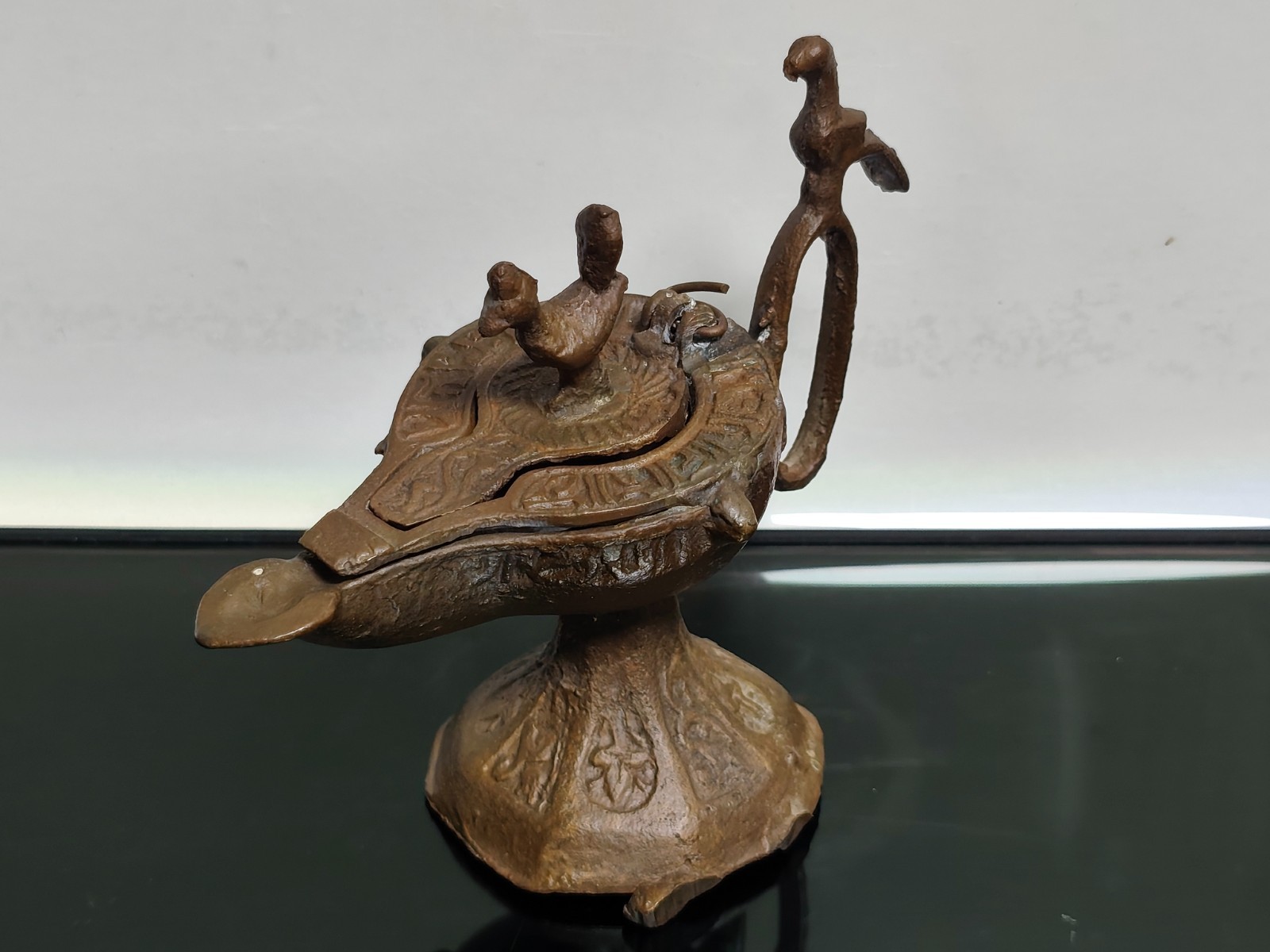 Old Ancient Middle Eastern Bronze Oil Lamp Incense Antique Rare - Image 3