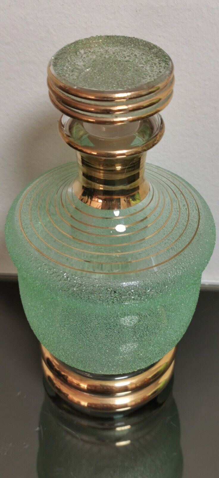Old Vintage Green Glass and Gold Decanter with Stopper - Image 3