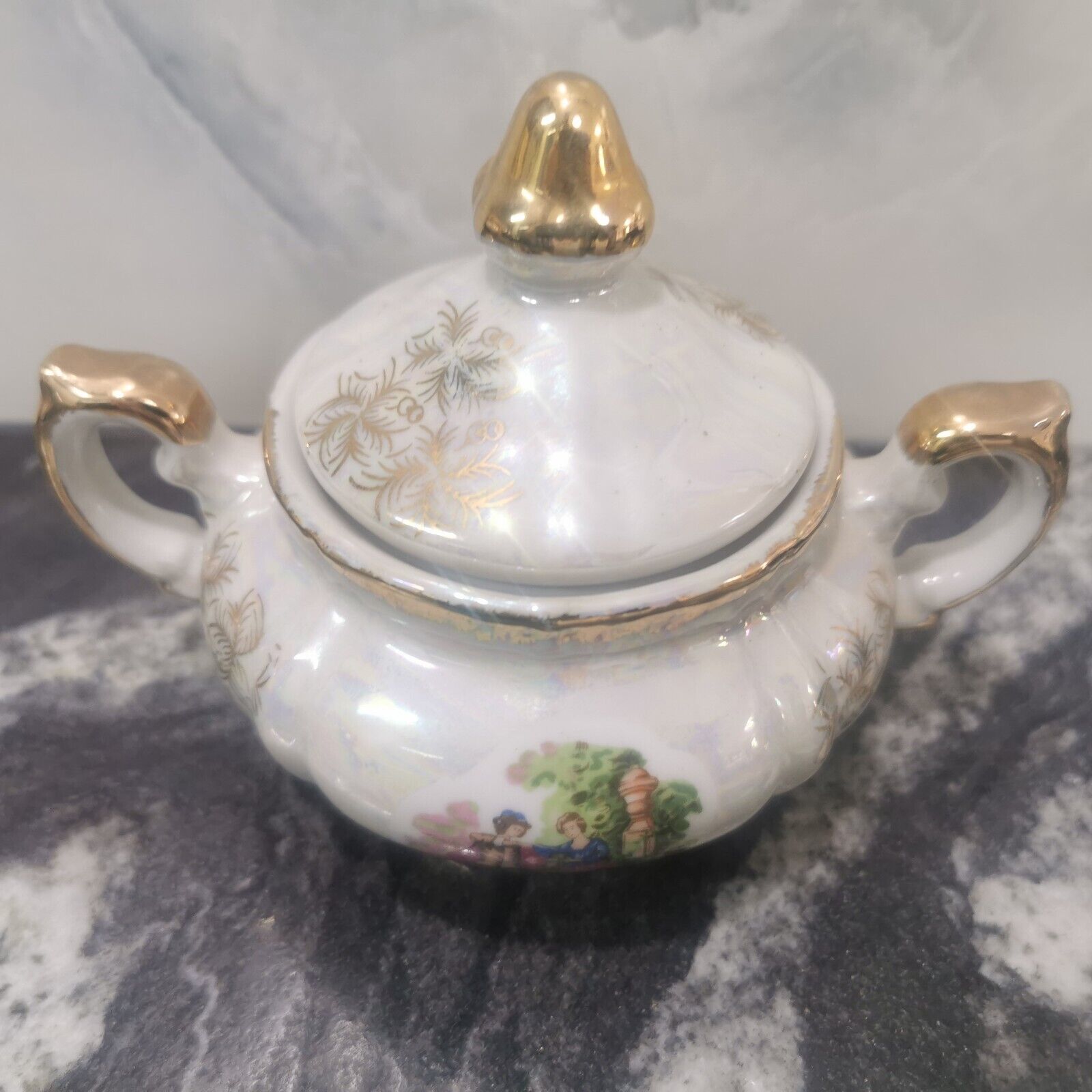 Vintage Yamasen Fine Porcelain Sugar Bowl Made in Japan with 24k Gold - Image 3