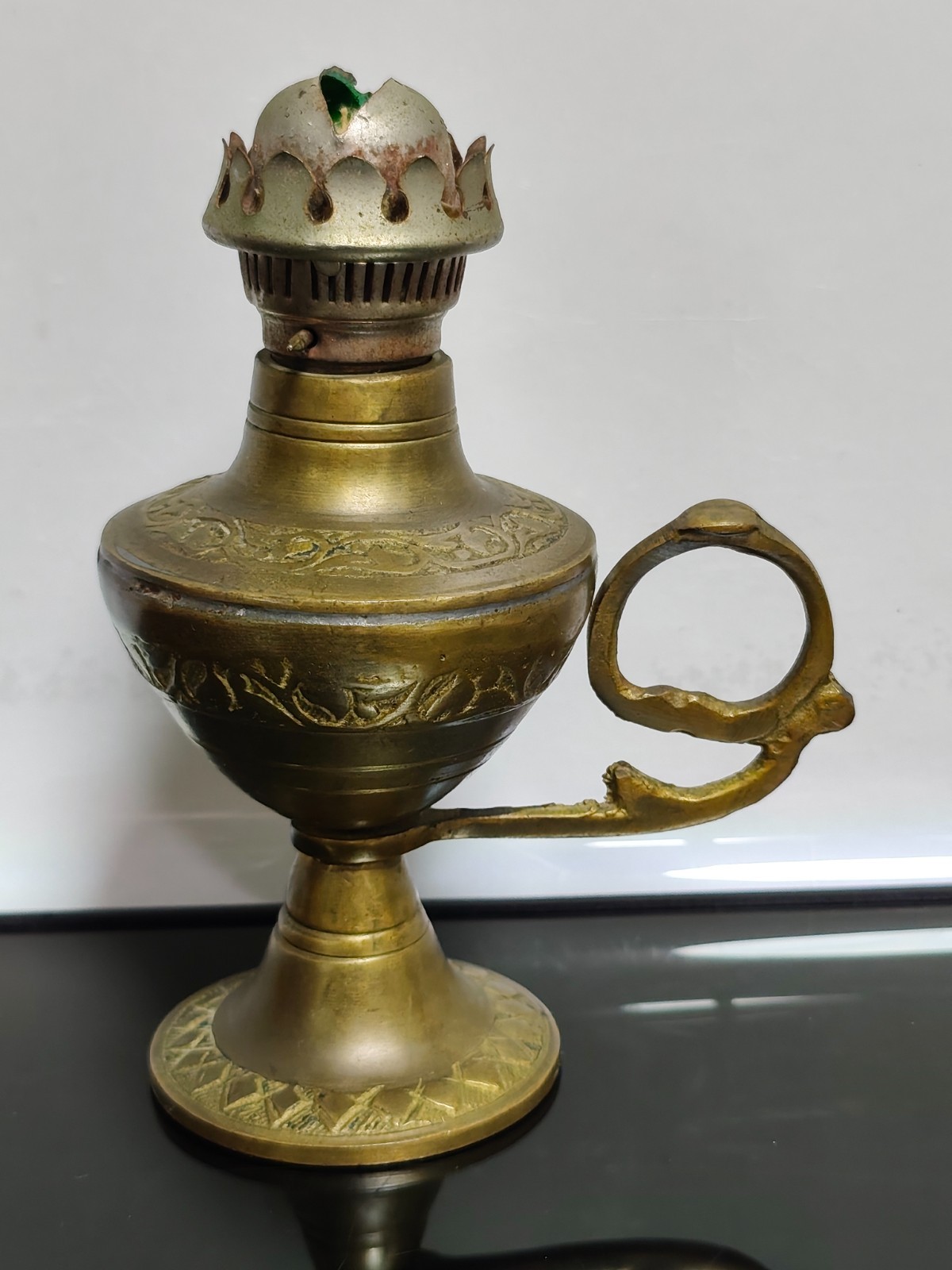Antique Brass Oil Kerosene Lamp Original Old Handcrafted Rare - Image 3