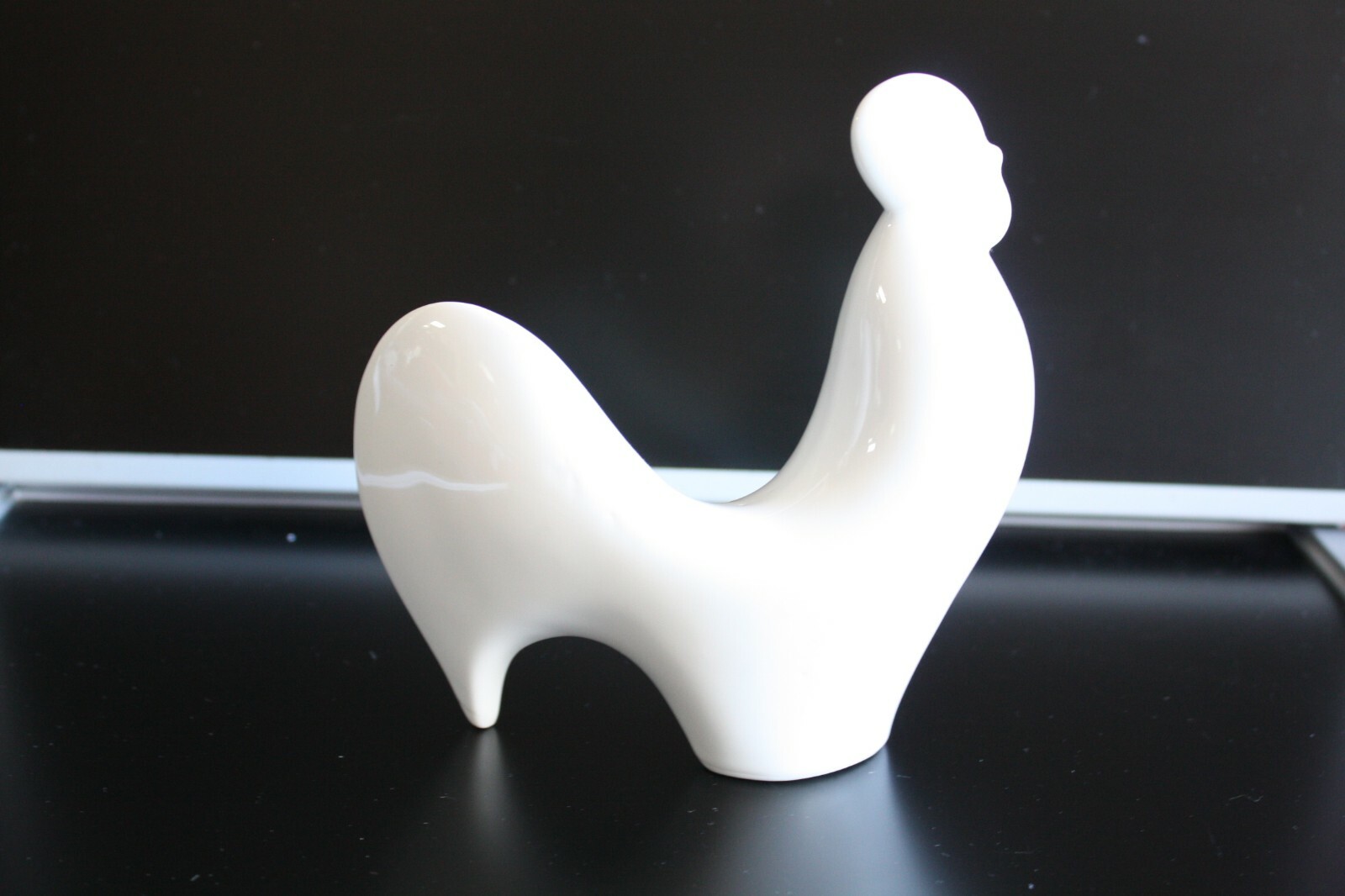 Old Vintage Naaman Israel White Cast Porcelain Small Rooster Statue Figurine 6"