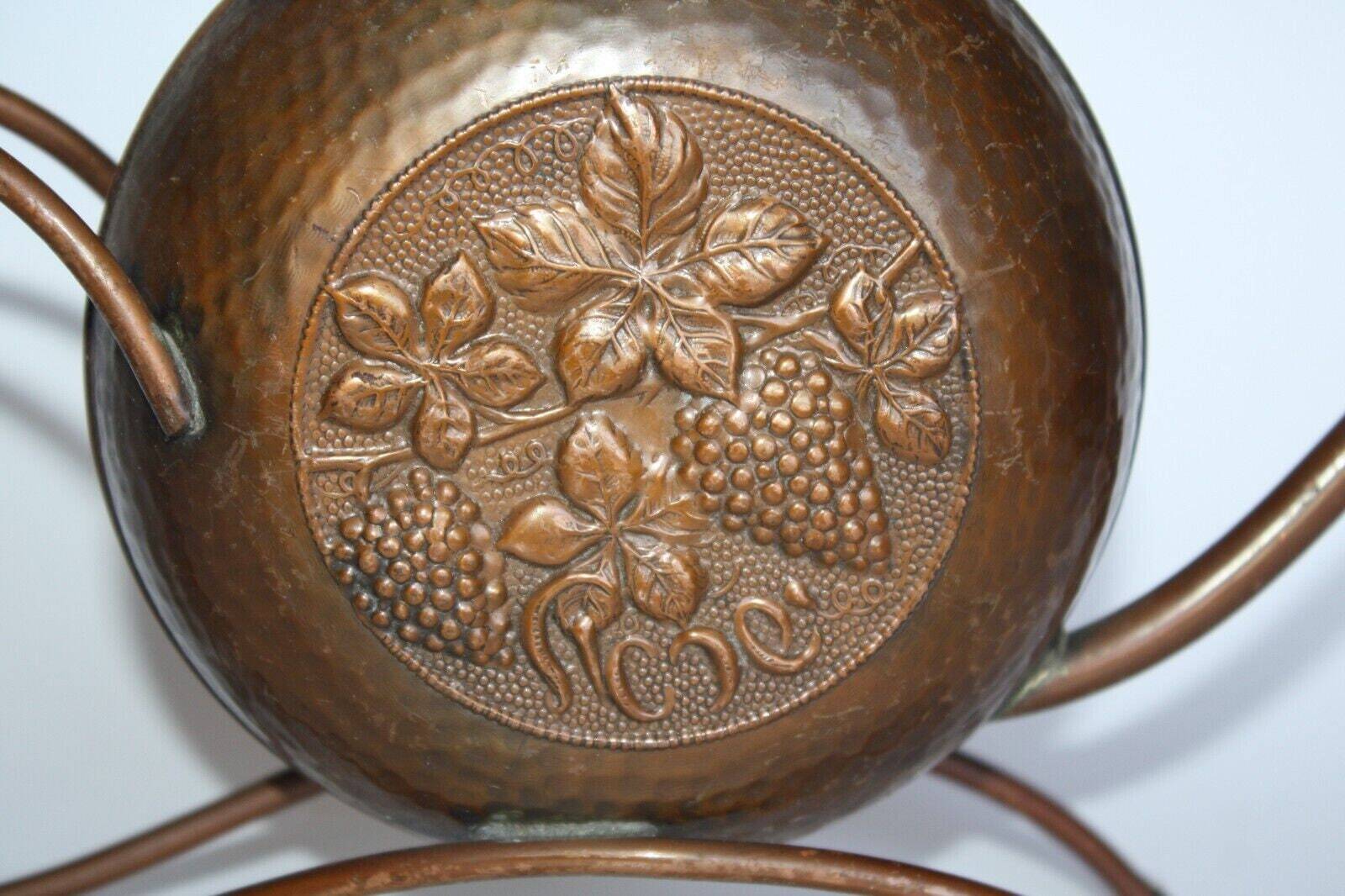 Handmade Israel Arts & Crafts Hammered Copper Vase on Stand Vintage 50's - Image 6