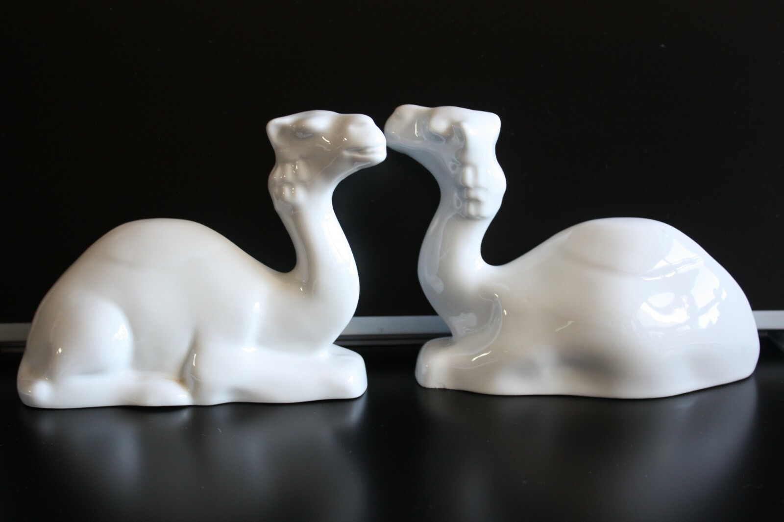 Vintage Naaman Israel White Cast Porcelain Camel Figurine Collectible Excellent - Image 3
