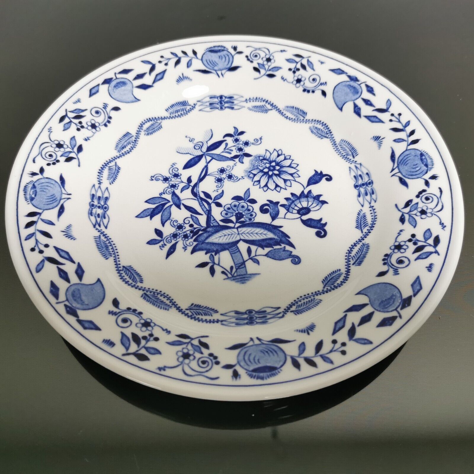 Vintage Boch Belgium Zwiebel Antique Plate Blue and White Pattern Kupferdruck - Image 9