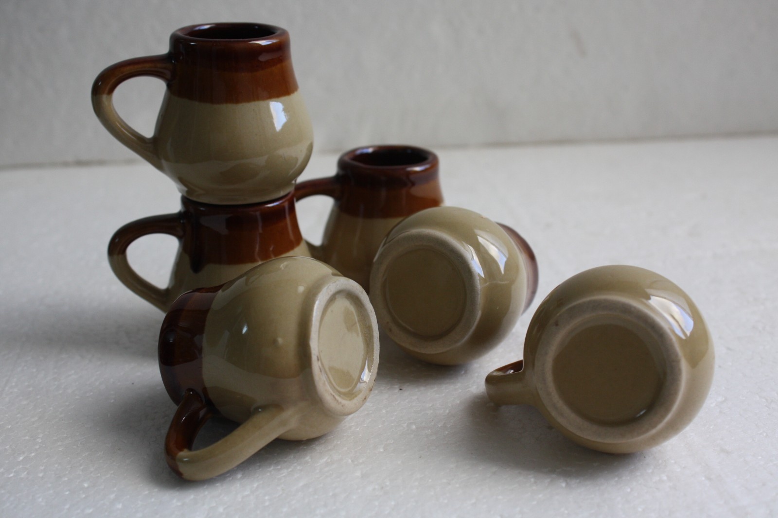 Vintage Set of 6 Ceramic Stoneware Glazed Coffee Mugs Cups Home Decor Collector - Image 5