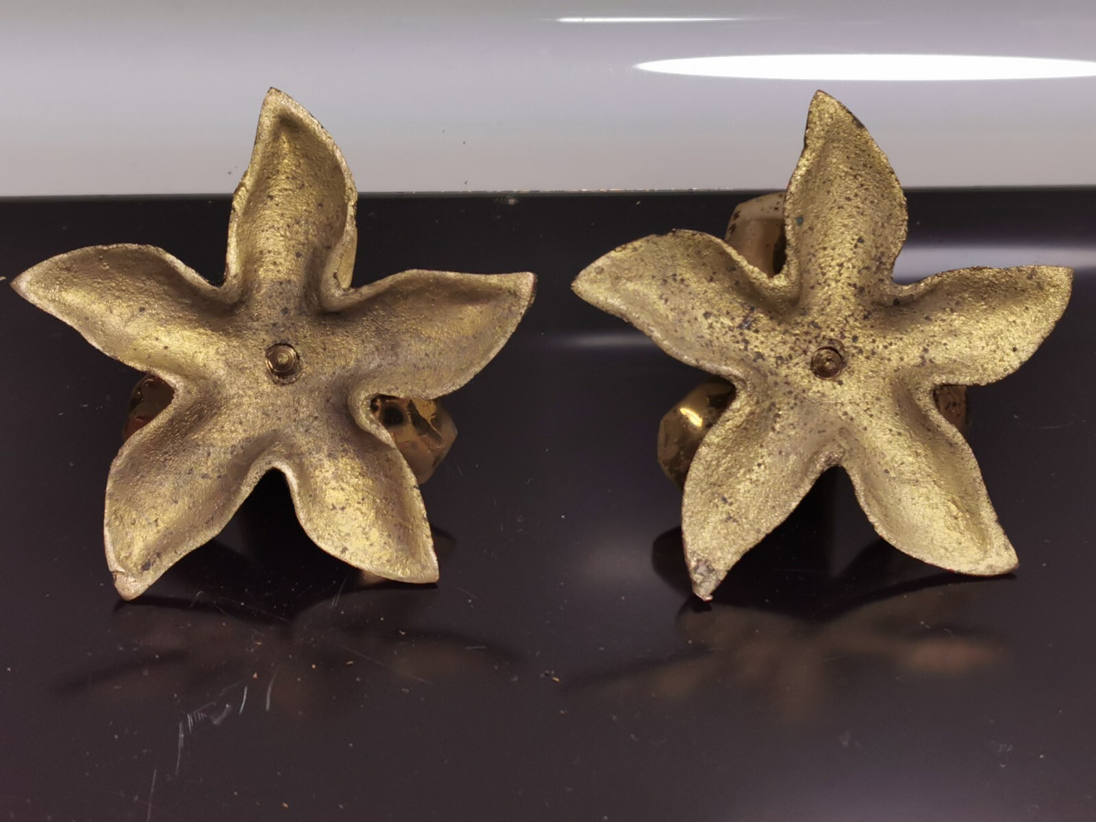 Pair of Vintage Brass Lotus Flower Candlestick Holder Mid Century Modern Decor - Image 8