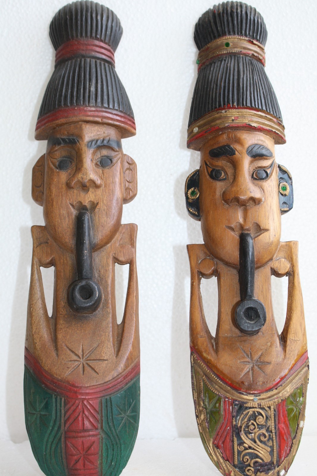 Pair of Wooden Hand Carved and Painted Pipe Smoker Mask Wall Hanging 40cm Rare - Image 4