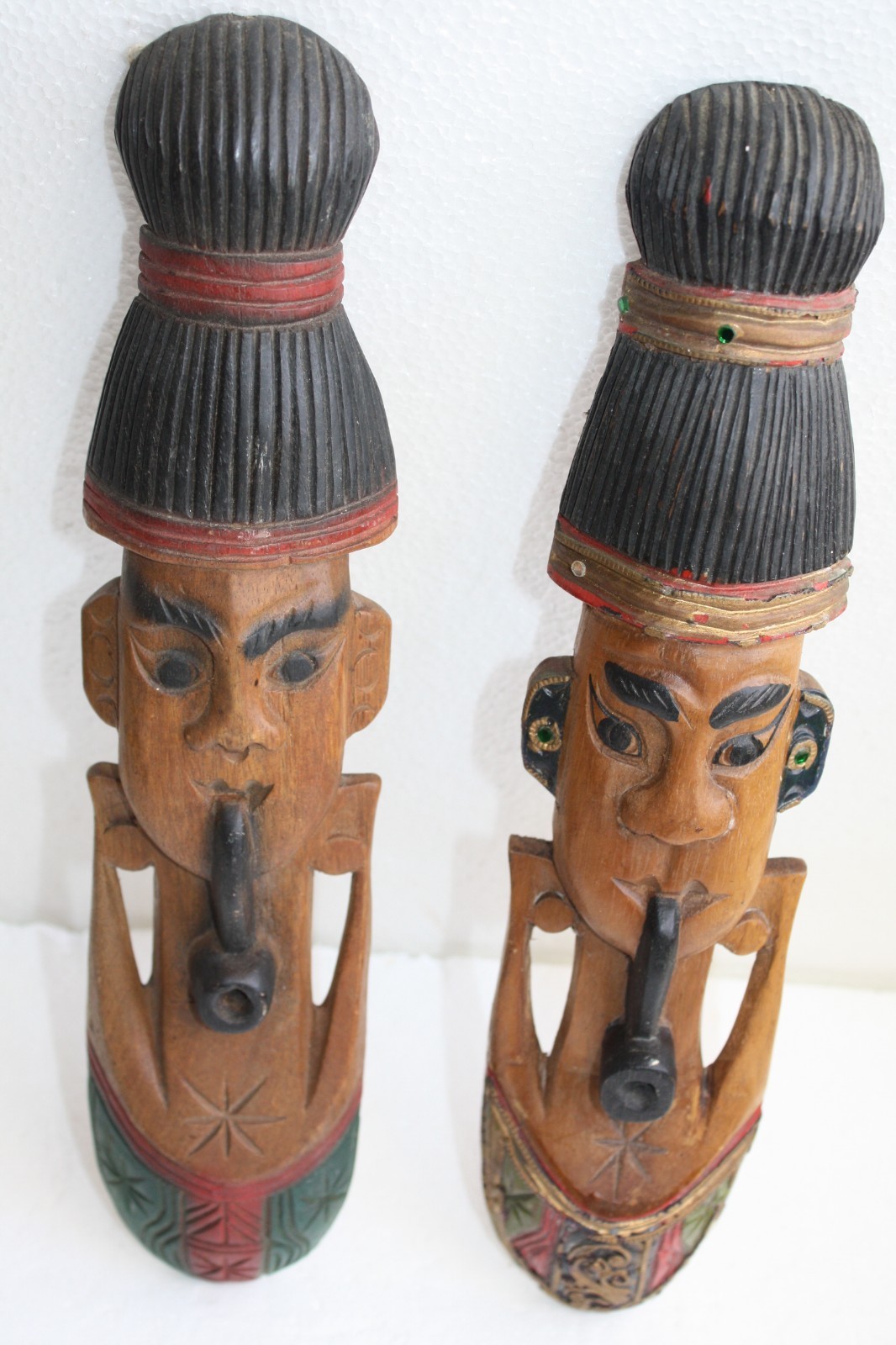 Pair of Wooden Hand Carved and Painted Pipe Smoker Mask Wall Hanging 40cm Rare - Image 5
