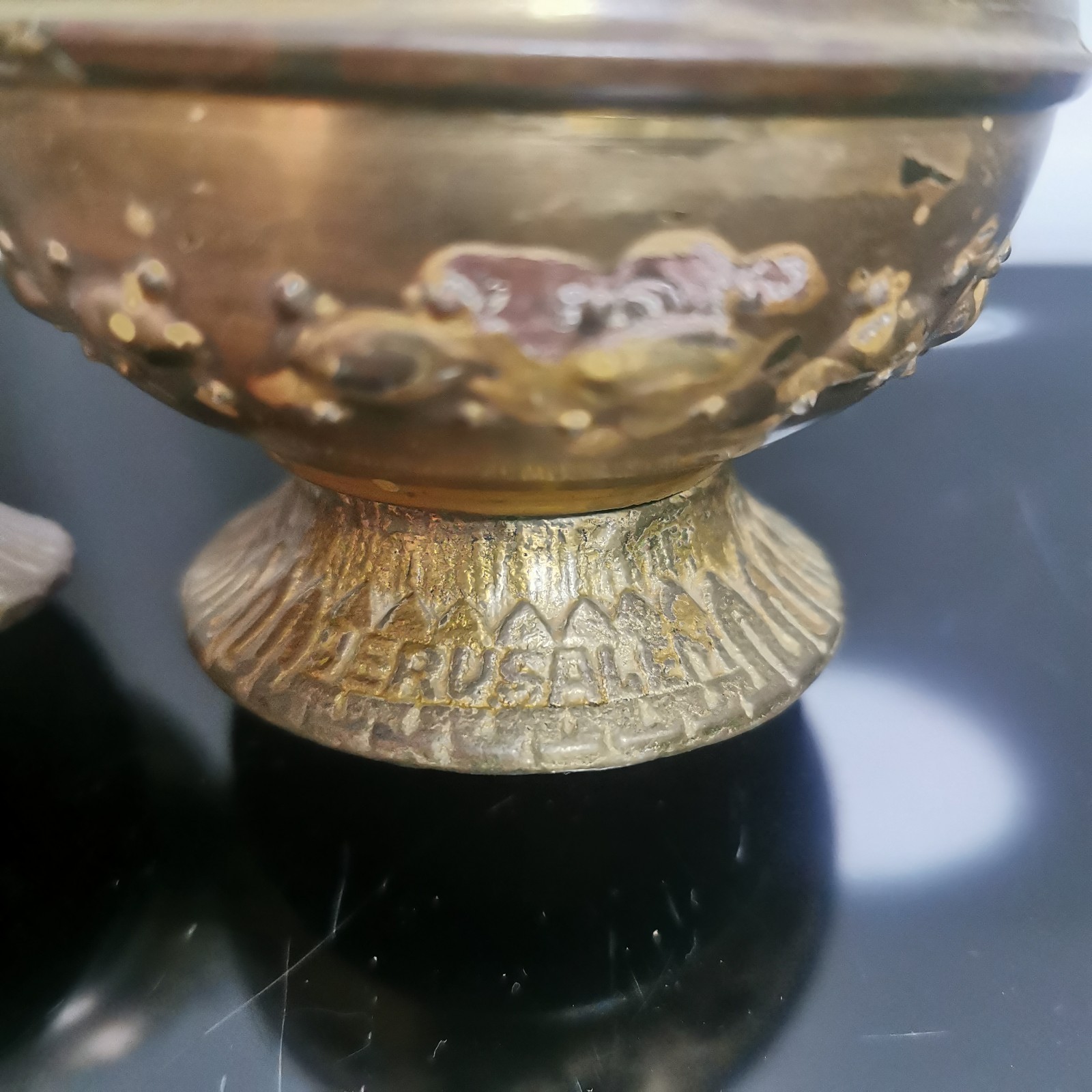 Pair of Vintage Copper Brass Hand Engraved Decorative Jerusalem Oil Pot Vase - Image 2