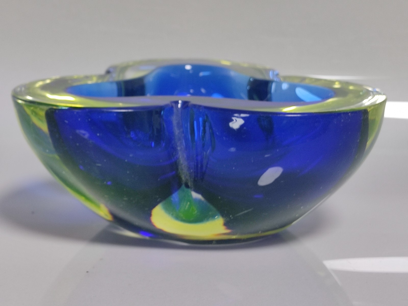 60s Heavy Murano Sommerso Geode Bowl Ashtray Blue Green Uranium Art Glass Italy - Image 5