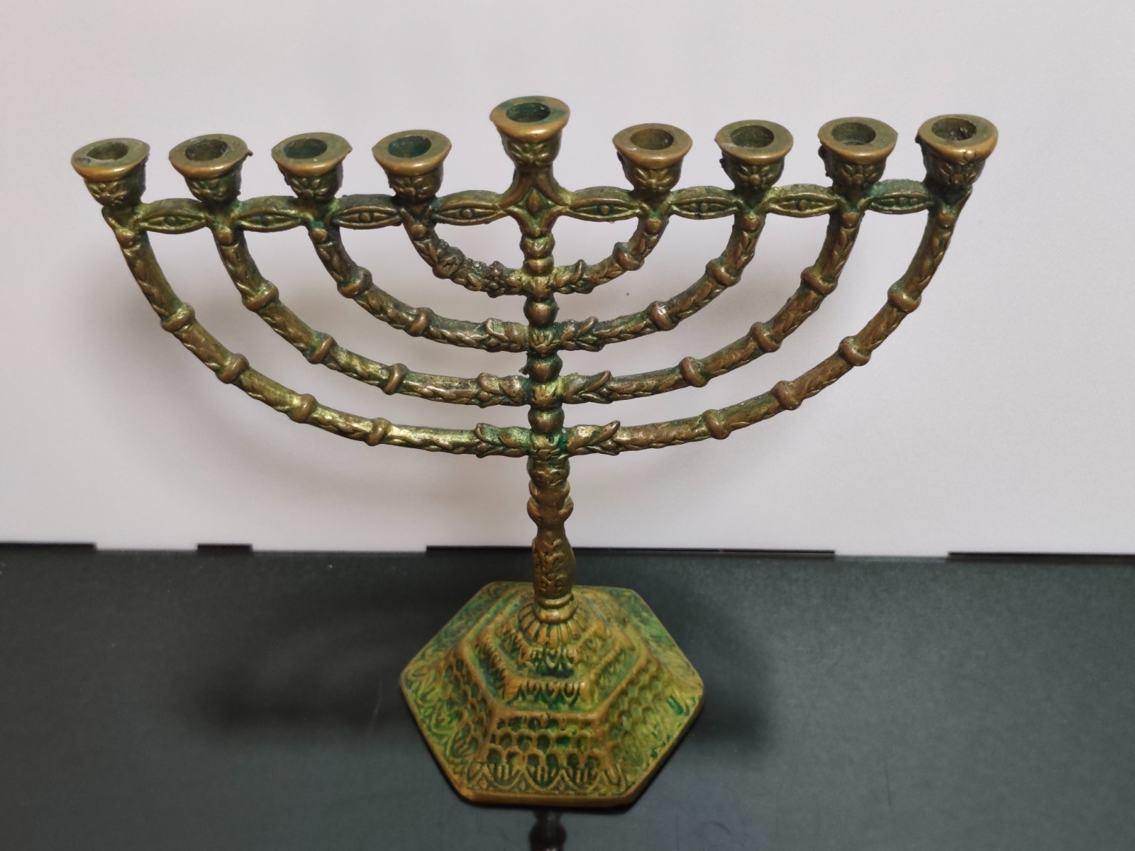 Vintage Brass Hanukkah Menorah Lamp Candleholder 9 Branch Israel Holy Land - Image 3