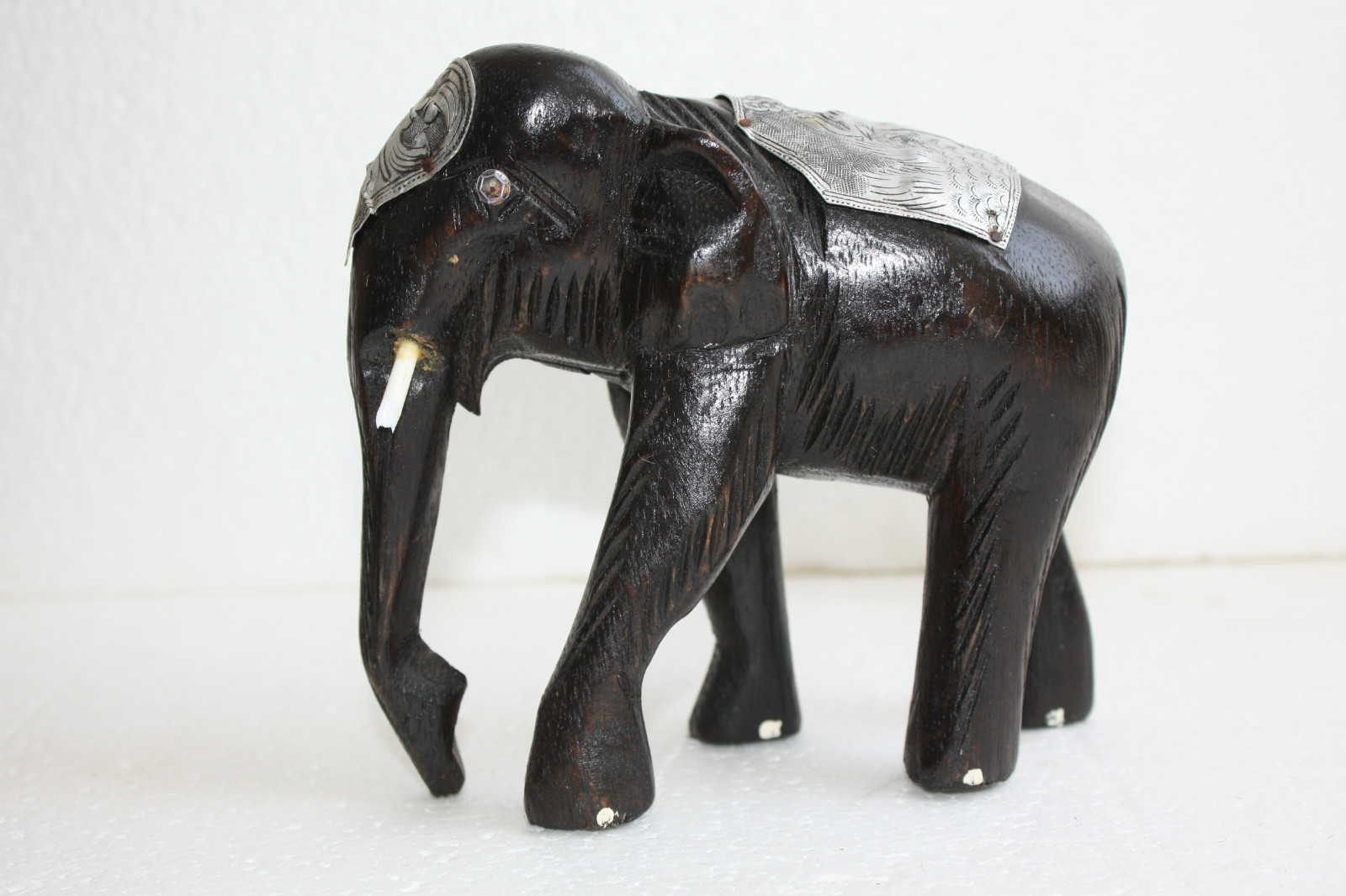 Vintage Solid Wood Elephant Figurine Handmade Home Decoration Collectible 6" - Image 3