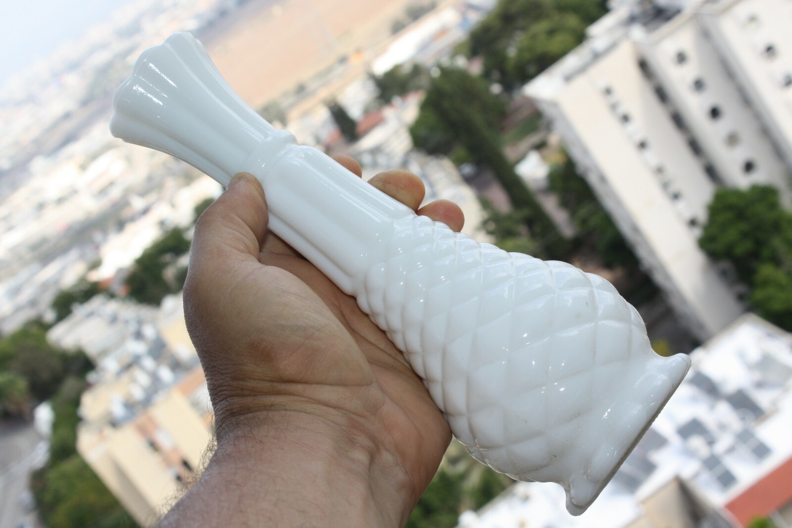 Vintage White Milk Glass Vase Collectible Home Bar Decor 9" - Image 4