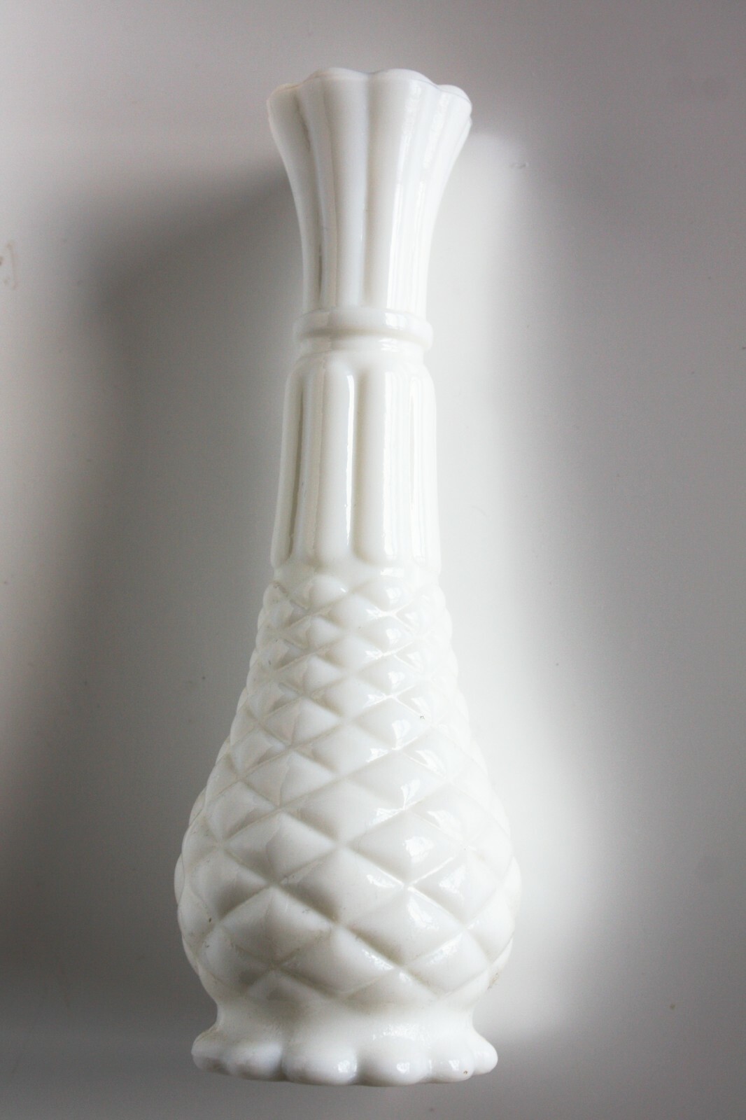 Vintage White Milk Glass Vase Collectible Home Bar Decor 9" - Image 7