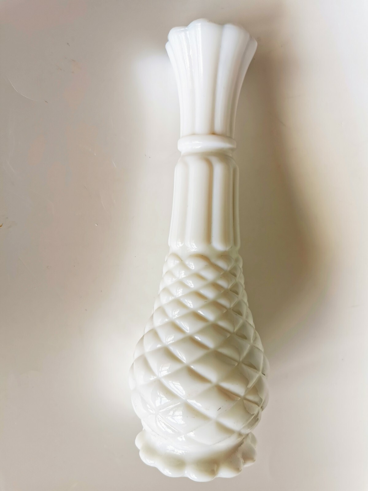 Vintage White Milk Glass Vase Collectible Home Bar Decor 9" - Image 8
