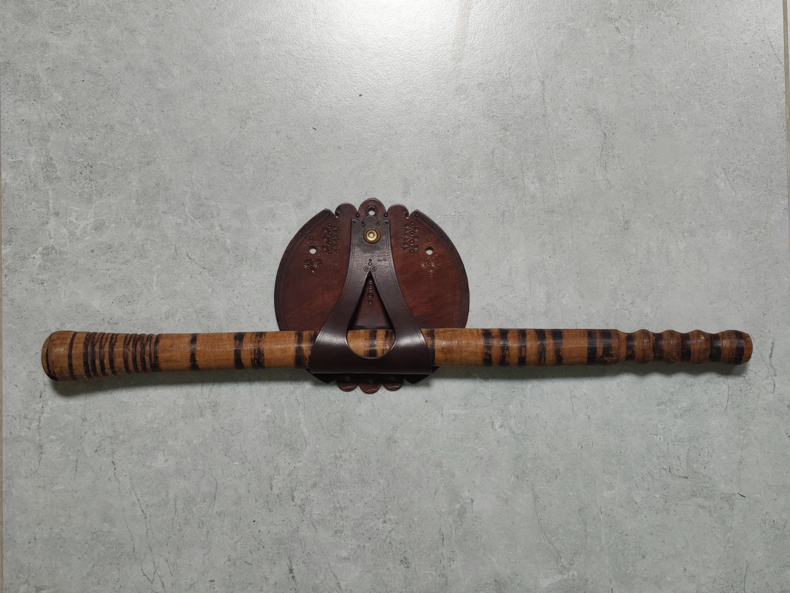 Wall-Mounted Leather Holder Perhaps for Tools or an Umbrella - Image 7